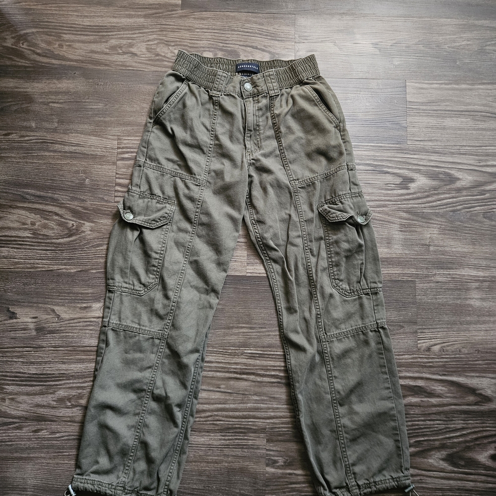 Aeropostale Olive Cargo Jogger Pants